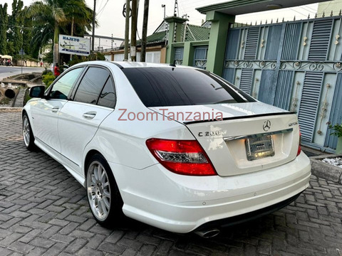 2008 Mercedes Benz C Class White for Sale - 4/6