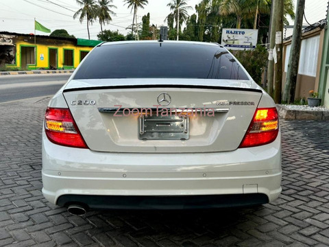 2008 Mercedes Benz C Class White for Sale - 5/6