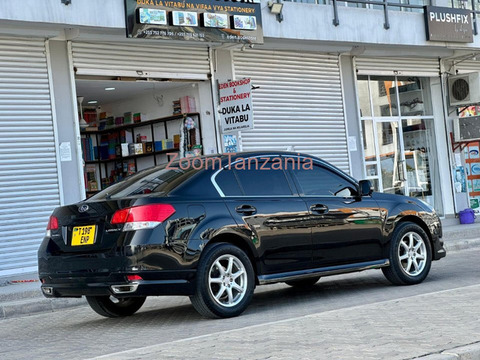 Subaru Legacy 2010 Black Inauzwa - 4/6