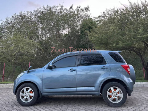 Toyota Rush 2007 Inauzwa - 2/6