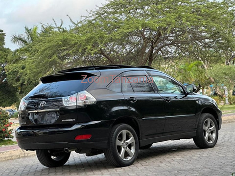 Toyota Harrier 2004 Black Inauzwa - 5/6