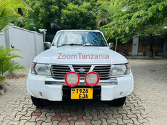 Nissan Patrol 2001 Inauzwa