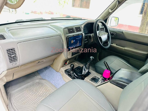 Nissan Patrol 2001 Inauzwa - 5/6