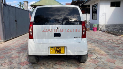 Suzuki Alto 2011 White Inauzwa - 2/6