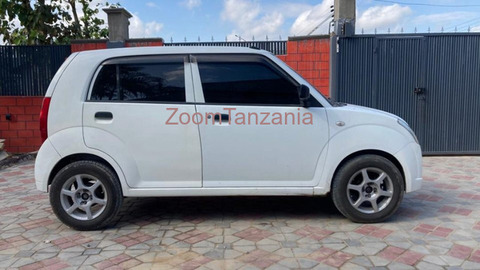 Suzuki Alto 2011 White Inauzwa - 3/6
