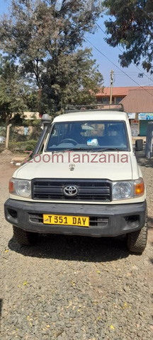 2014 Toyota Land Cruiser Hardtop Diesel for Sale - 1/6