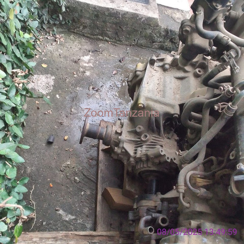 Nissan Navara Injini Na Gearbox Inauzwa - 3/4