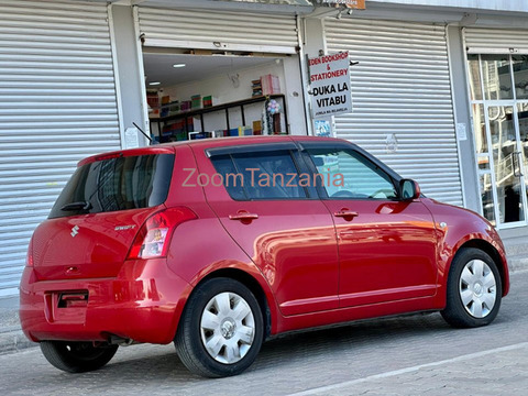 Suzuki Swift 2009 Red Wine Inauzwa - 3/6