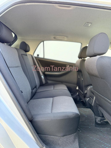 Toyota Allex 2002 Silver Inauzwa - 4/4