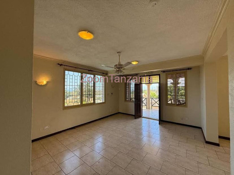 Villa Vyumba 4 Inakodiwa Masaki - 2/6