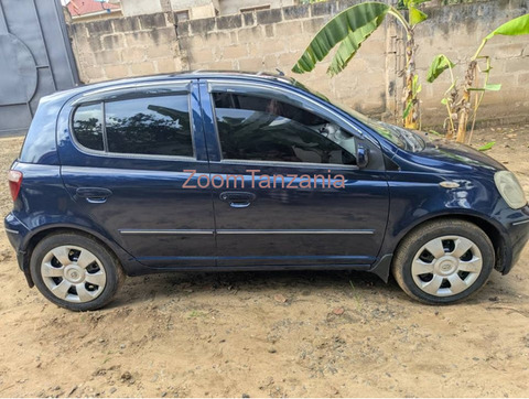 2002 Toyota Vitz Dark Blue for Sale - 4/6