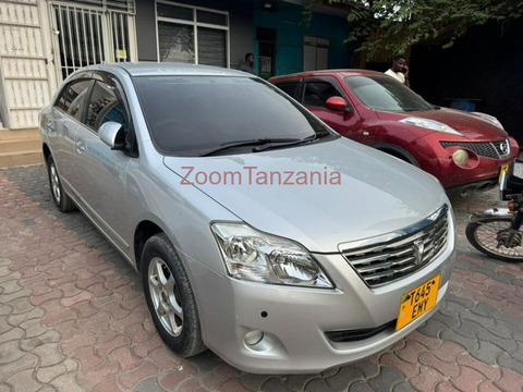 Toyota Premio 2010 Silver Inauzwa - 5/6