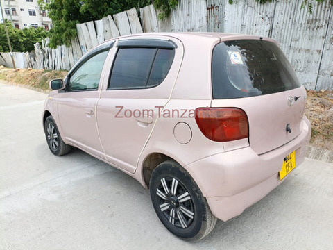 Toyota Vitz 2002 Blue Inauzwa - 6/6