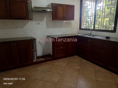 Vyumba 3 Inakodiwa Masaki