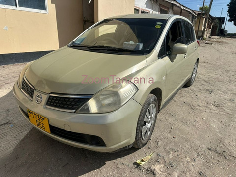 2008 Nissan Tiida Gold for Sale - 1/6