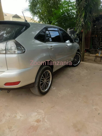 2005 Toyota Harrier Black for Sale - 6/6