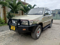 Nissan Terano 2004 Multicolour Inauzwa