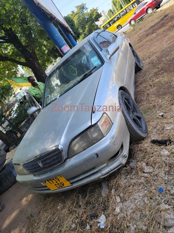 2000 Toyota Cresta Silver for Sale - 6/6