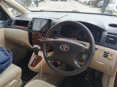 2002 Toyota Spacio Maroon for Sale - 4/5