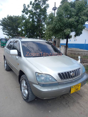 2002 Toyota Harrier for Sale - 1/5