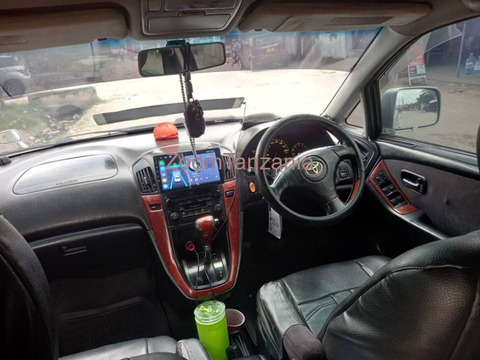 2002 Toyota Harrier for Sale - 2/5