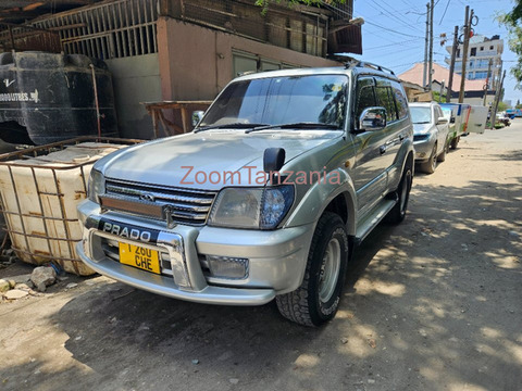 2002 Toyota Prado 3RZ for Sale - 4/6
