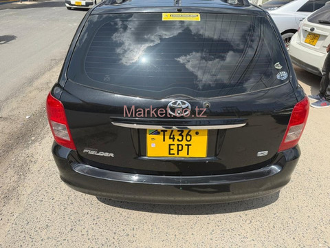 2011 Toyota Fielder Black for Sale - 6/6