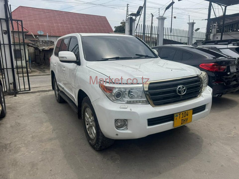 2015 Toyota Land Cruiser V8 for Sale - 6/6