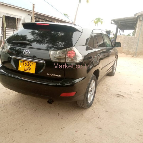 2005 Toyota Harrier Black Metallic for Sale - 4/6