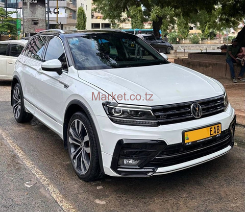 2021 Volkswagen Tiguan R Line for Sale - 1/6
