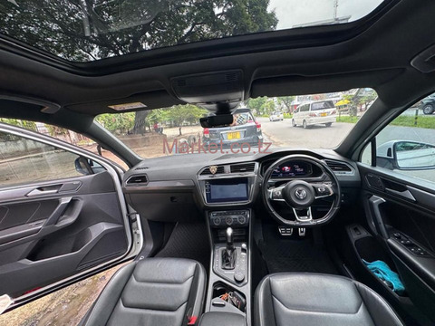 2021 Volkswagen Tiguan R Line for Sale - 3/6