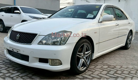 2007 Toyota Crown White for Sale - 1/6