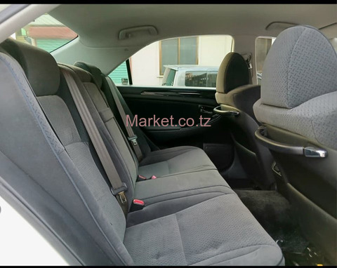 2007 Toyota Crown White for Sale - 4/6