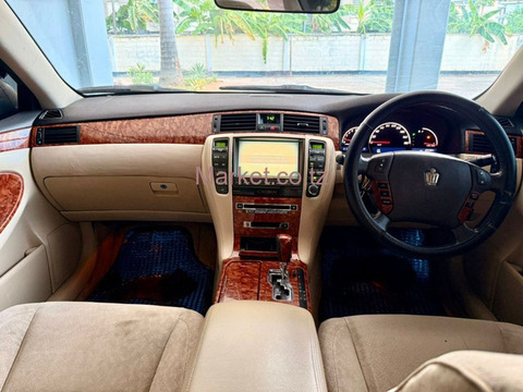 2004 Crown Royal for Sale - 2/6