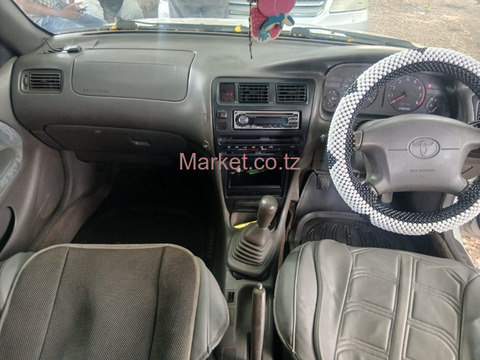 2000 Toyota Corolla White for Sale - 5/6