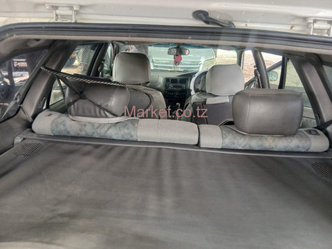 2000 Toyota Corolla White for Sale - 6/6