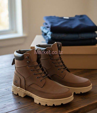 CAT Leather Shoes Size 40 to 45 for Sale - 1/6