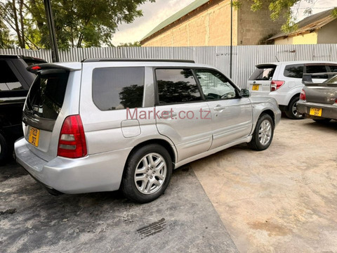 2004 Subaru Forester for Sale - 4/6