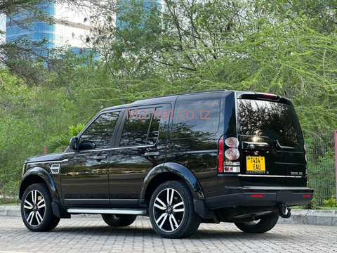 2011 Land Rover Discovery 4 Santorin Black for Sale - 4/6
