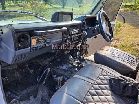 2000 Toyota Landcruiser Hardtop for Sale - 3/6