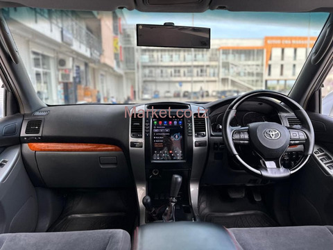 2005 Toyota Land Cruiser Prado Silver for Sale - 2/6