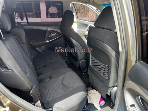 Rav 4 miss Tz.        2009 - 2/4