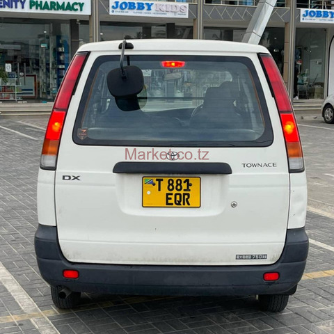 1998 Toyota Noah Red for Sale - 2/6