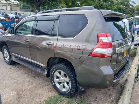 2014 Toyota Pradoh 150 for Sale - 3/6