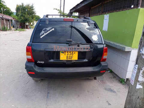 2004 Jeep Cherokee for Sale - 2/6