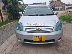 2009 Toyota Raum for Sale