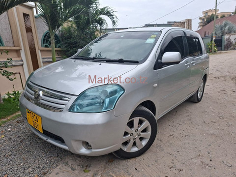 2009 Toyota Raum for Sale - 3/6
