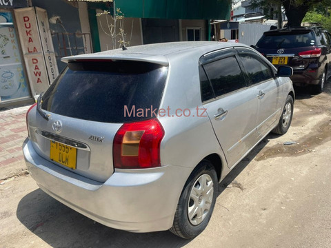 2004 Toyota Allex Silver for Sale - 3/5