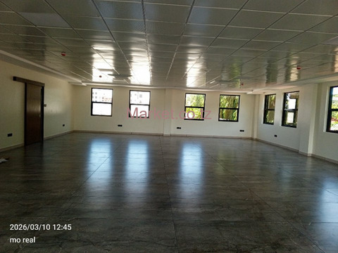 Office Space 200 SQM for Rent in Masaki - 1/3