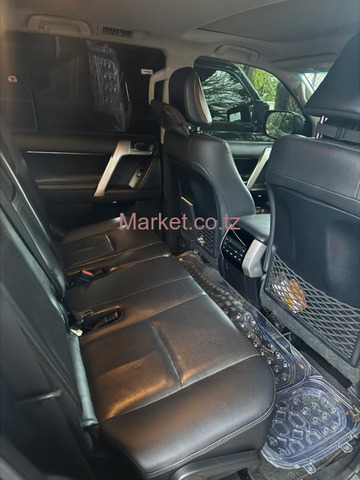 2021 Toyota Landcruiser Prado 150 for Sale - 4/6